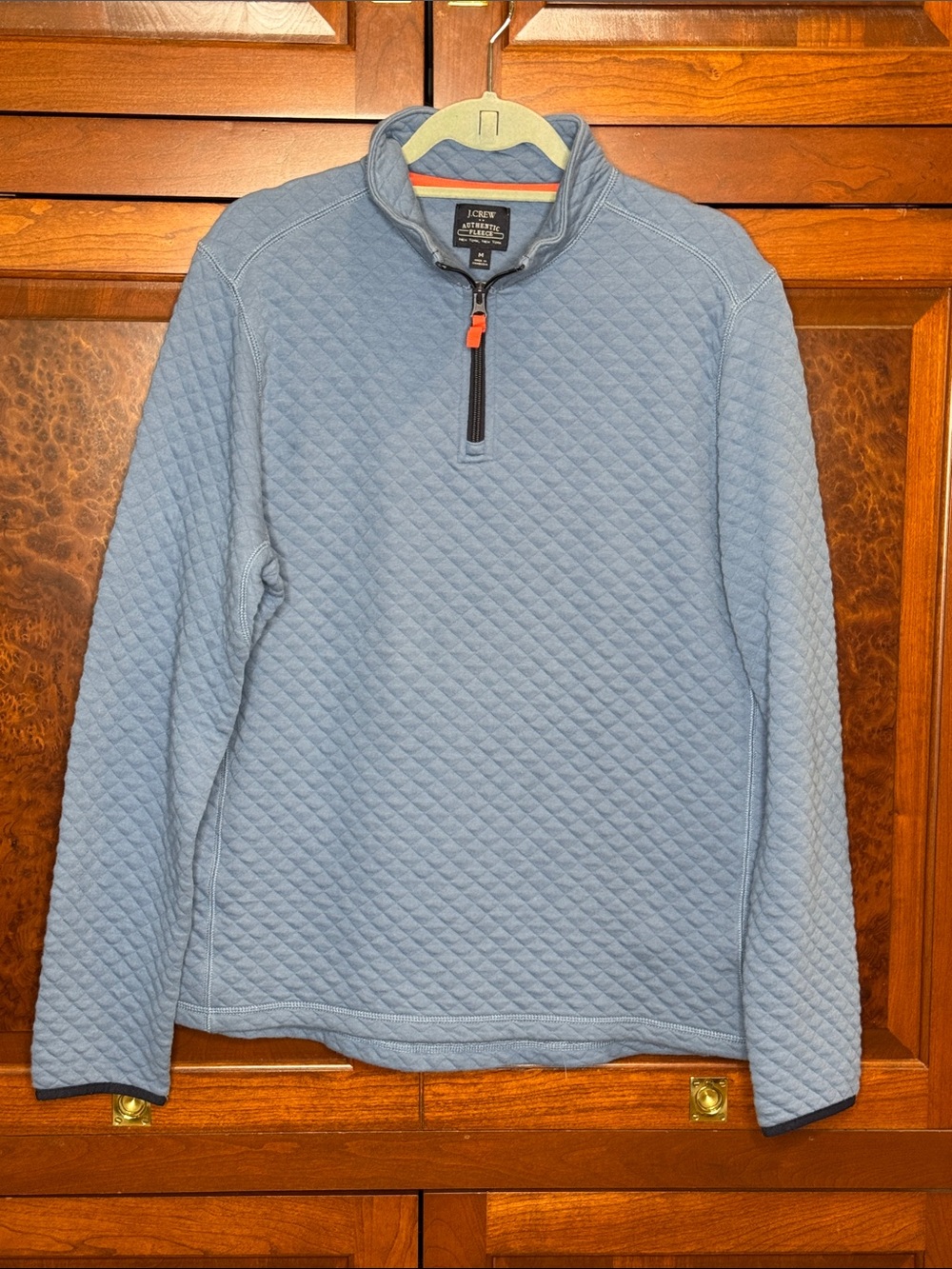 J. Crew men’s medium Quilted Light Blue Quarter-Zip Pullover